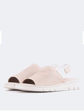 Leather Slingback Sandals in Blush
